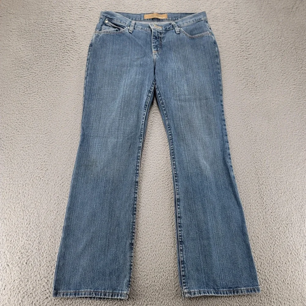Wrangler Jeans Womens 8 Short Blue Denim A Sweet Fit Bootcut Medium Wash Comfort